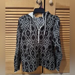 Women’s Columbia hooded pullover